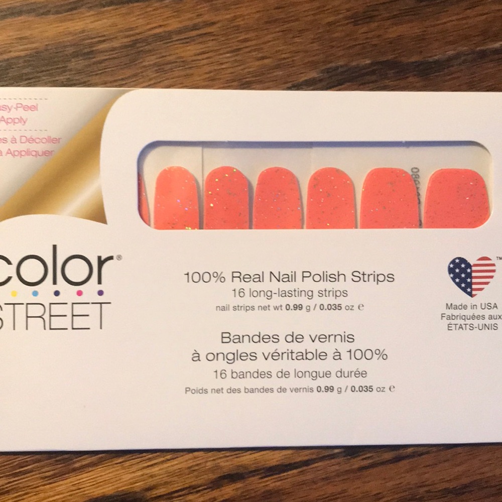 Limited Edition/HTF- Color Street Foundation shade